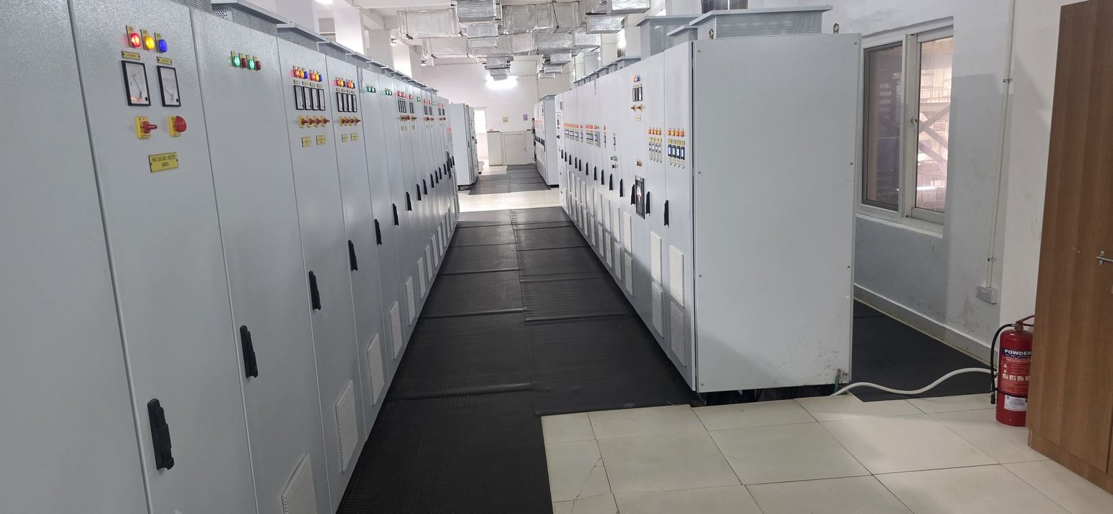 Industrial workshop ready for project coordination